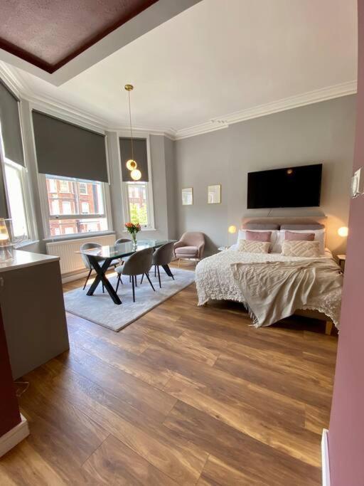 Studio For 3 Near Regents Park N5 London Exterior foto