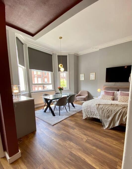 Studio For 3 Near Regents Park N5 London Exterior foto