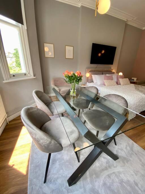 Studio For 3 Near Regents Park N5 London Exterior foto