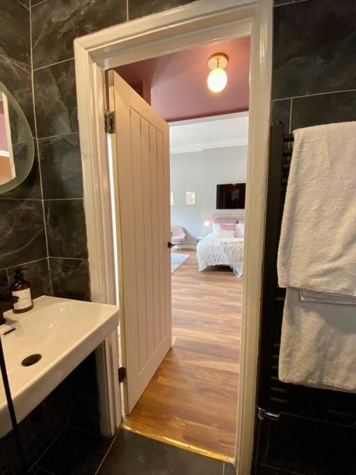 Studio For 3 Near Regents Park N5 London Exterior foto